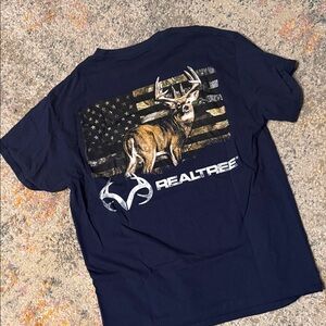 Realtree Dark Blue Men's Tee with Deer and Flag Design L